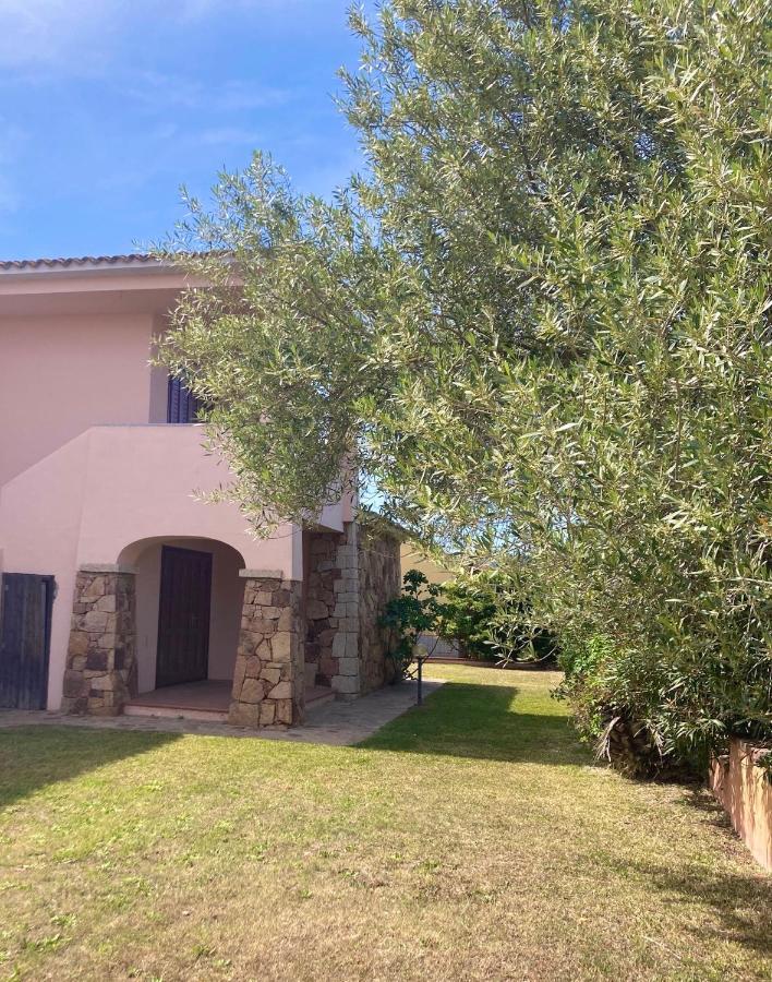 Iss Travel, Le Carrube Two Bedrooms Apartments With Air Conditioning San Teodoro  Εξωτερικό φωτογραφία