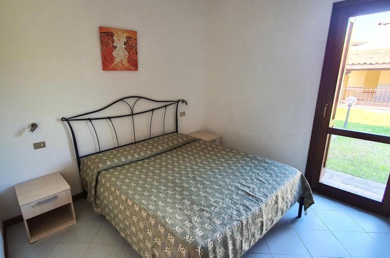 Iss Travel, Le Carrube Two Bedrooms Apartments With Air Conditioning San Teodoro  Εξωτερικό φωτογραφία