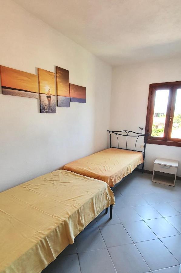 Iss Travel, Le Carrube Two Bedrooms Apartments With Air Conditioning San Teodoro  Εξωτερικό φωτογραφία